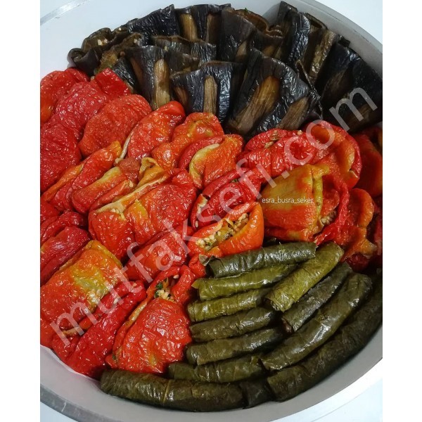 Yöresel kuru dolma biber,patlıcan,kapak