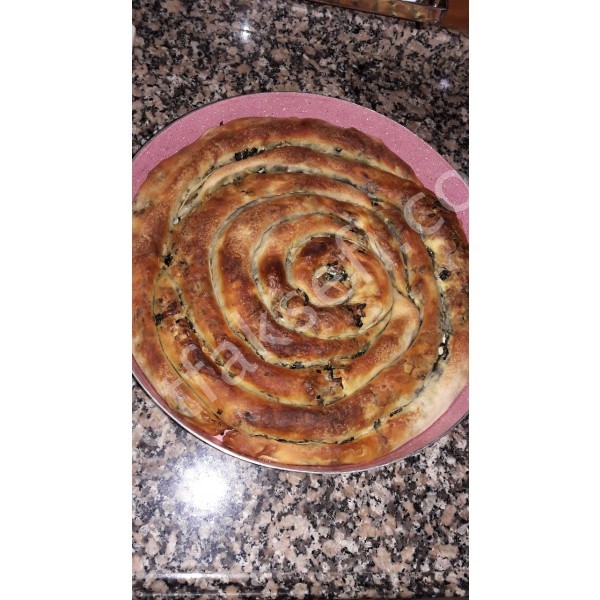 El açması çıtır börek