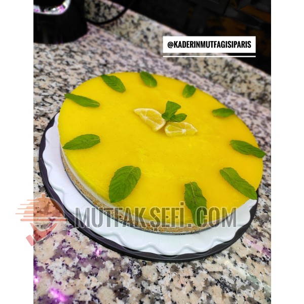 Limonlu İrmik Tatlısı ( Cheesecake Tadında)