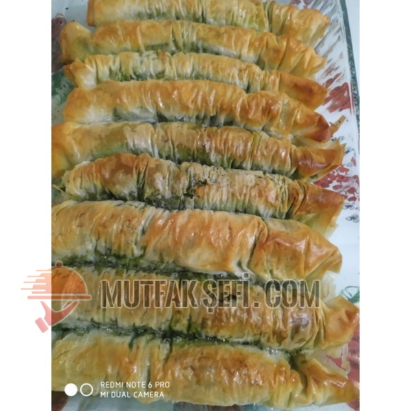 Sarma Baklava